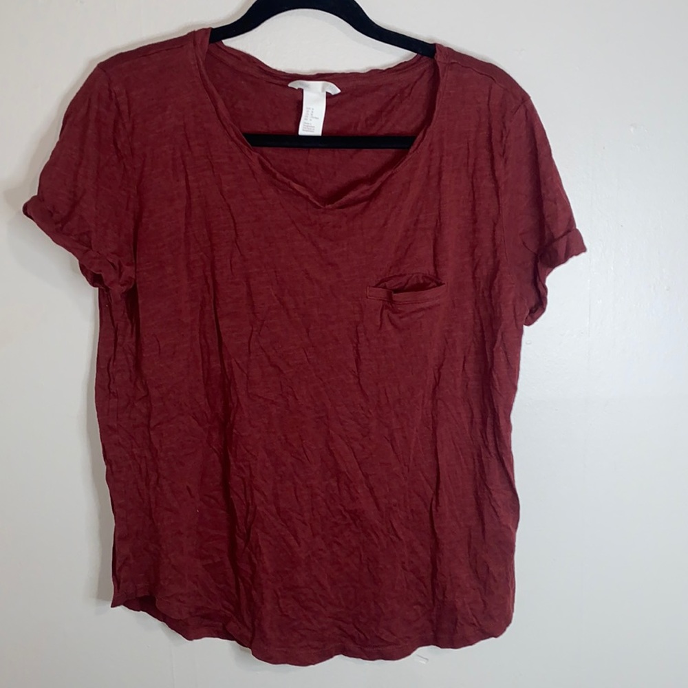 🎱Basic H&M Dark red/ orange top!